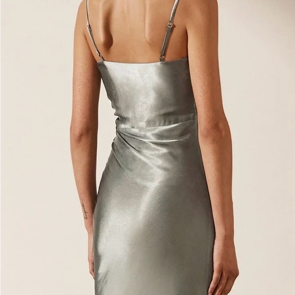 Shona Joy Ruched Sage Dress - Picture 4 of 5